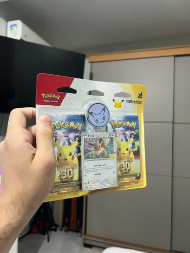Pokemon Celebração 30 Anos- Blister Duplo Com Moeda Eevee