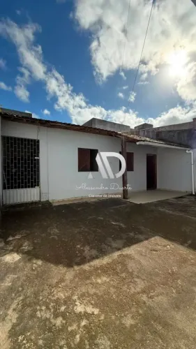 Casa a Venda em Condominio Fechado nos Recantos no Benedito Bentes - Maceió - AL
