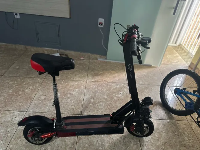 Patinete elétrica 