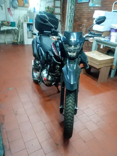 Bros 160 ano 2025