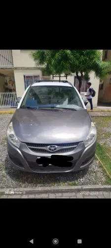JAC J6 2.0 16V 5P Mec. 2012 7 lugares