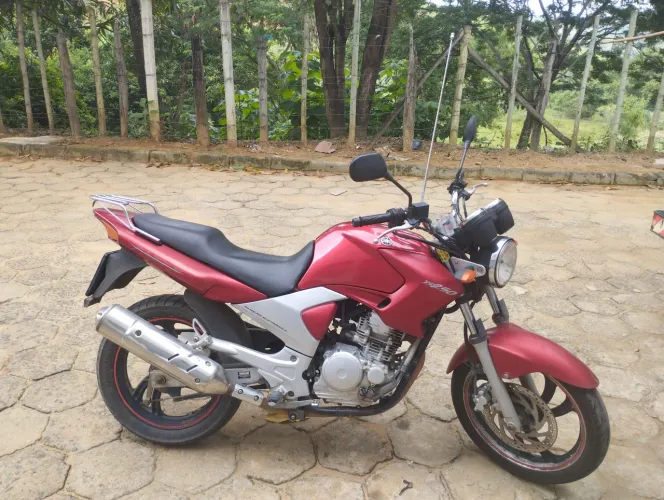 Vendo Fazer 250,toda original