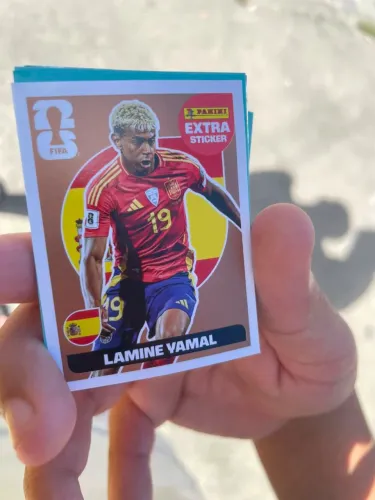 Figurinha legend bronze