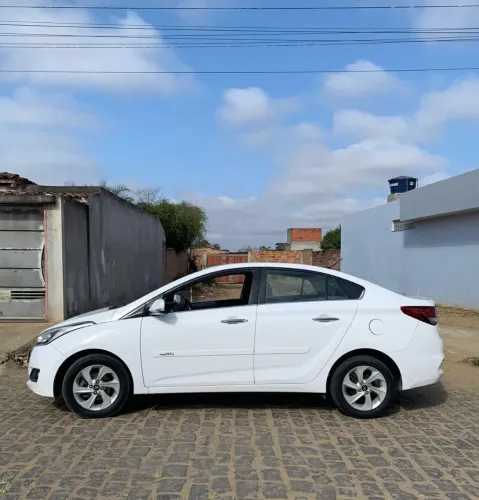 Hyundai HB20S Premium 1.6 Flex 16V Aut. 4P 2017
