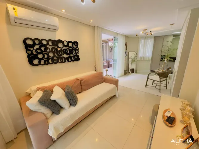 Casa dulpex com 3 suites em condominio fechado na Cidade 2000