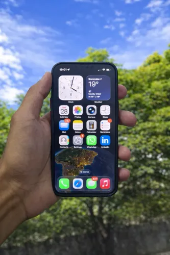iPhone 13 128 GB Midnight * Na caixa