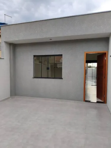 Casa Para Vender com 2 quartos 1 suíte no bairro Além Linha em Sorocaba