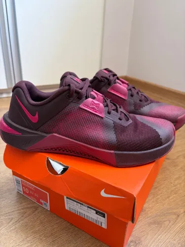 NIKE METCON 10 UNISSEX VINHO N40