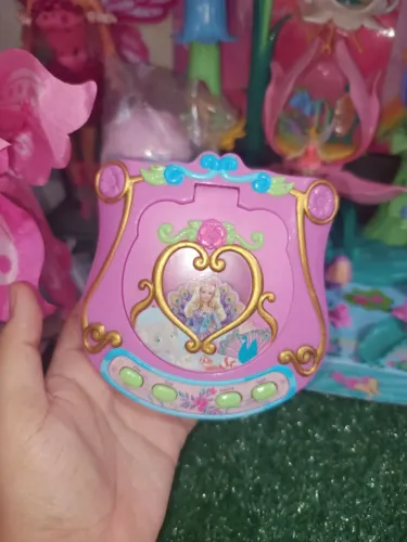 Music player Barbie Princesa da Ilha funcionando