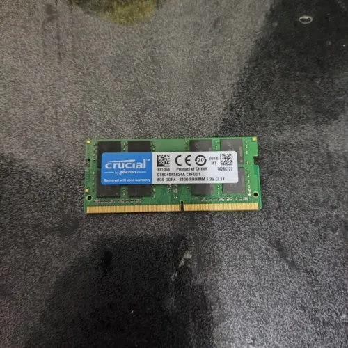 Memória RAM Crucial 8GB DDR4 2400MHz para Notebook
