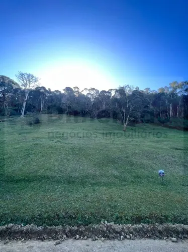 Lote em condomínio de luxo em Rancho Queimado