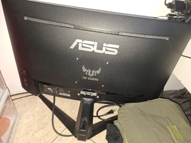 Vendo monitor 2k 165hz VG27WQ1B ASUS TUF GAMING