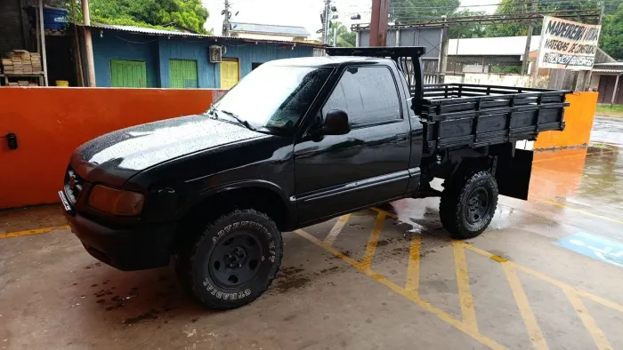 Chevrolet S10 Pick-up Std. 2.5 Diesel Turbo 2000