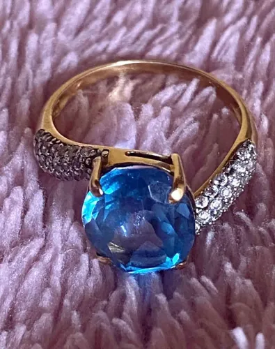 VENDO ANEL OURO 18 k 