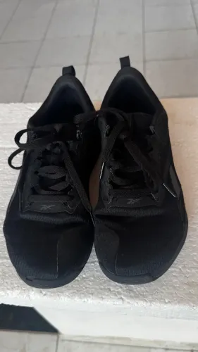 Tênis Reebok Nano Flex TR V2 - All Black - em excelente estado de conservação N 39