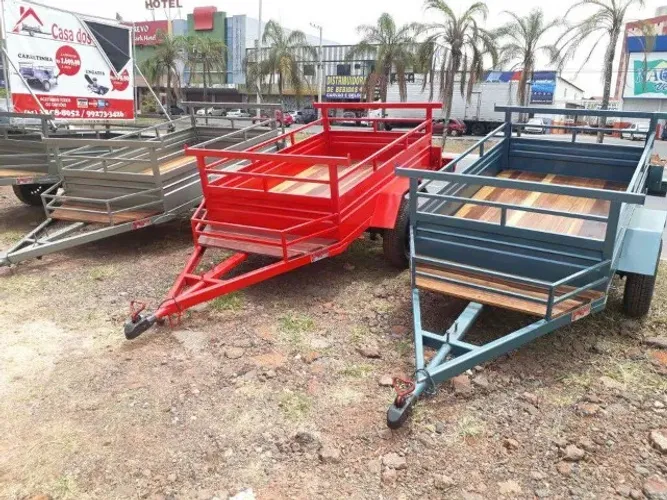 Carretinha disponível 2.00 x 1.20 com acabamento novo - reboque