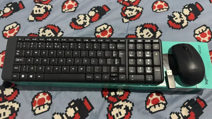 Kit Teclado e Mouse Logitech