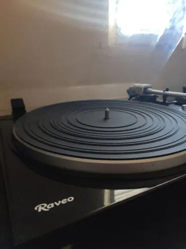 Toca-discos Raveo TR-1000