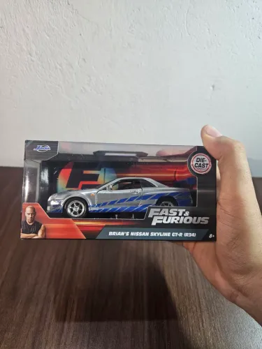Miniatura velozes e furiosos skyline R34 escala 1:32 oficial da jada toys
