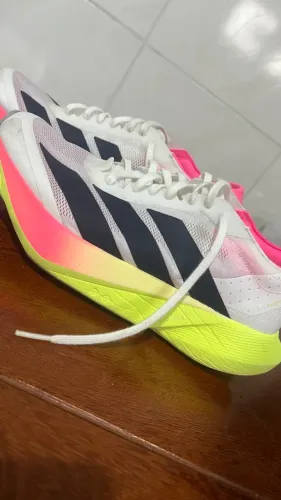 Corrida - ADIDAS ADIZERO DRIVE RC