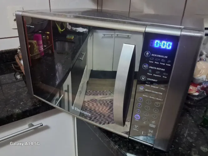 MICROONDAS TODO INOX ELECTROLUX 31 L ENTREGA INCLUÍDA