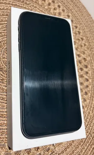 Aplle IPhone 11