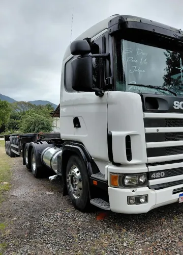 Vendo scania 420 2001 e carreta 2011