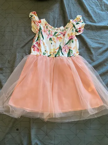 Vestido Salmão Floral com Saia Tule