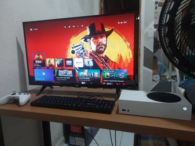 XBOX SERIES S QUASE NOVO NA CAIXA USADO