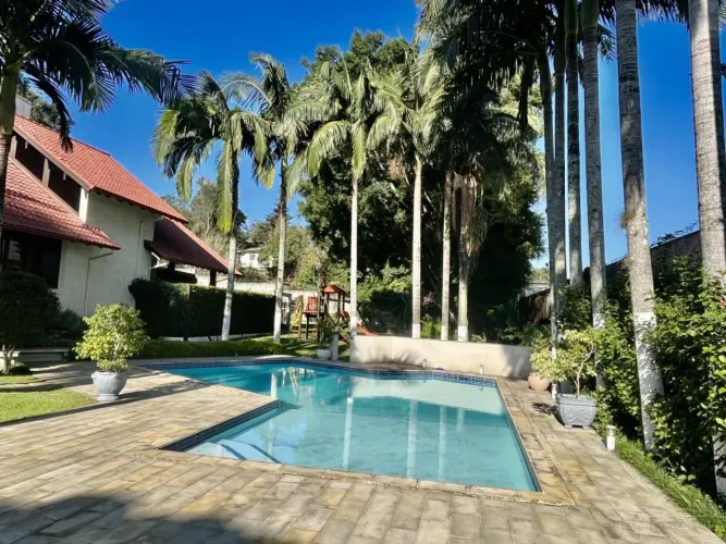 Casa em Condomínio com 4 Dormitorio(s) localizado(a) no bairro Rondônia em NOVO HAMBURGO /