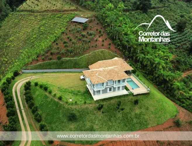 Marechal Floriano - Casa de Campo Mobiliada à Venda com Porteira Fechada