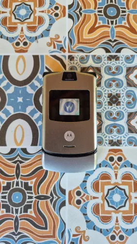 Motorola V3 Conservado para Colecionadores Operadora Vivo
