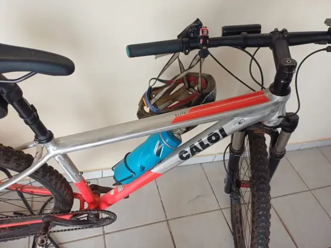 BICICLETA DE MOUNTEIN BIKE CALOI