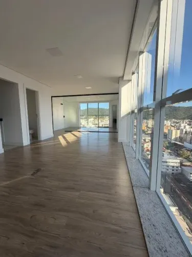 TOP CLASS CORPORATE - SALA COMERCIAL PARA LOCAÇÃO EM BALNEÁRIO CAMBORIÚ SALA PARA ALUGAR