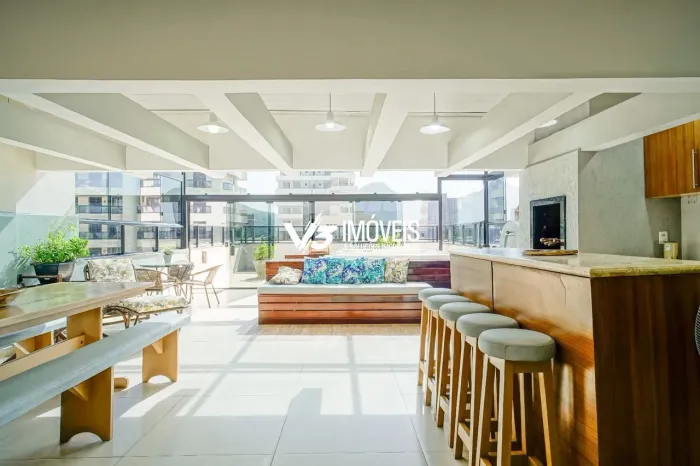 Cobertura com 4 dormitórios à venda por R$ 1.800.000,00 - Caiobá - Matinhos/PR