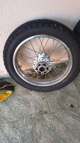 VENDO OU TROCO UM PAR DE RODAS CROSSER ABS 2023