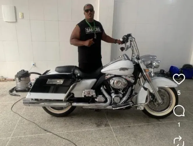 Moto com baixa quilometragem