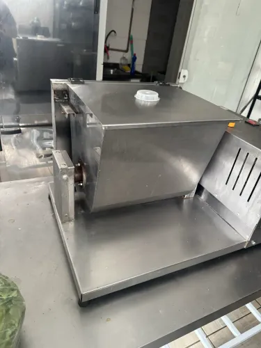 Misturador de carne e massas 20kg malta