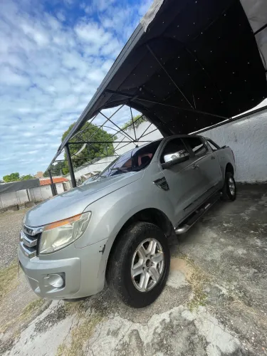 Ford Ranger XLT 2.5 16V 4X2 CD Flex 2014