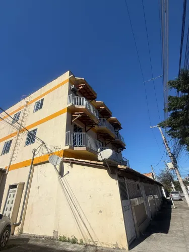 APARTAMENTO COM 2 SUÍTES