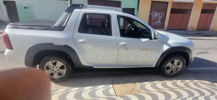 Renault Duster Oroch Dyna. 2.0 Hi-flex 16V Aut. 2017