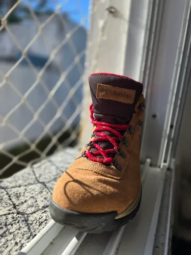 Bota columbia newton ridge II feminina - estado de nova