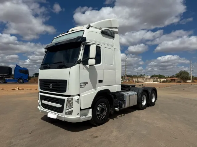 Volvo FH 540 Globetrotter 6x4 ano 2015