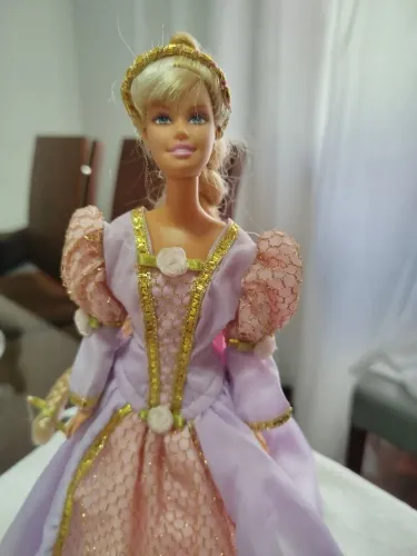 Boneca Barbie antiga 