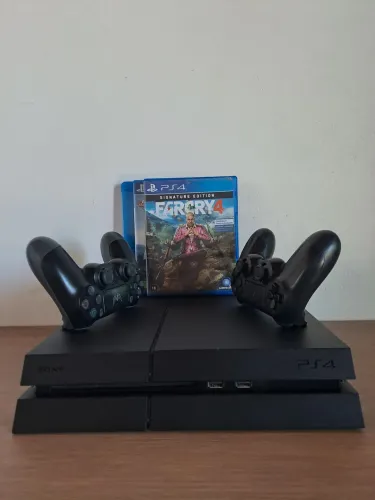 PS4 Fat Fosco de 500GB - Revisado + Limpeza preventiva realizada