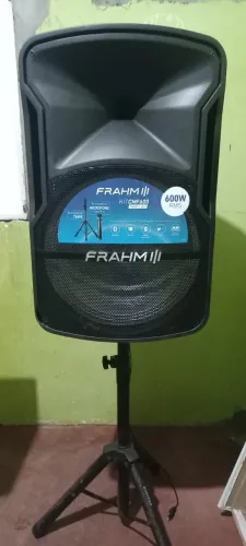 CAIXA DE SOM AMPLIFICADA FRAHM 600W