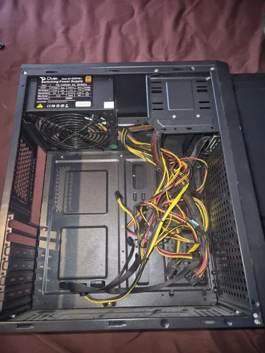 Gabinete + fonte 500w 80 bronze