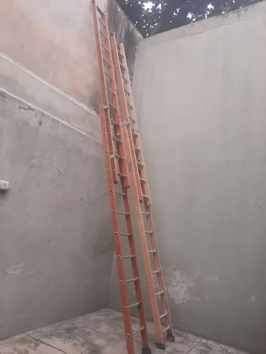 Escada otimo preço cogumelo profissional  com 22 degraus