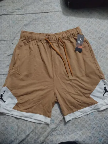 Short jordan