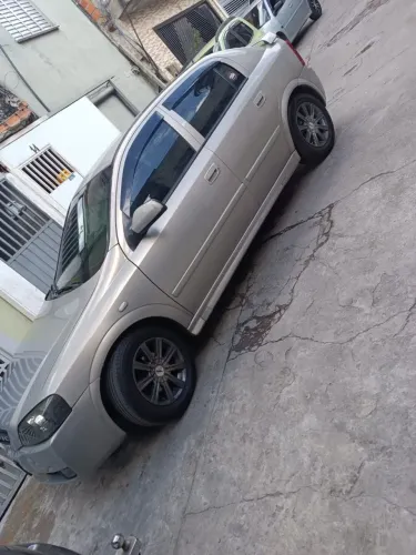 Chevrolet Astra 2.0 8V/ CD 2.0 8V Hatchback 5P MEC 2004